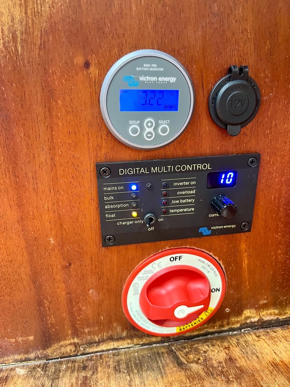 Victron accu monitor