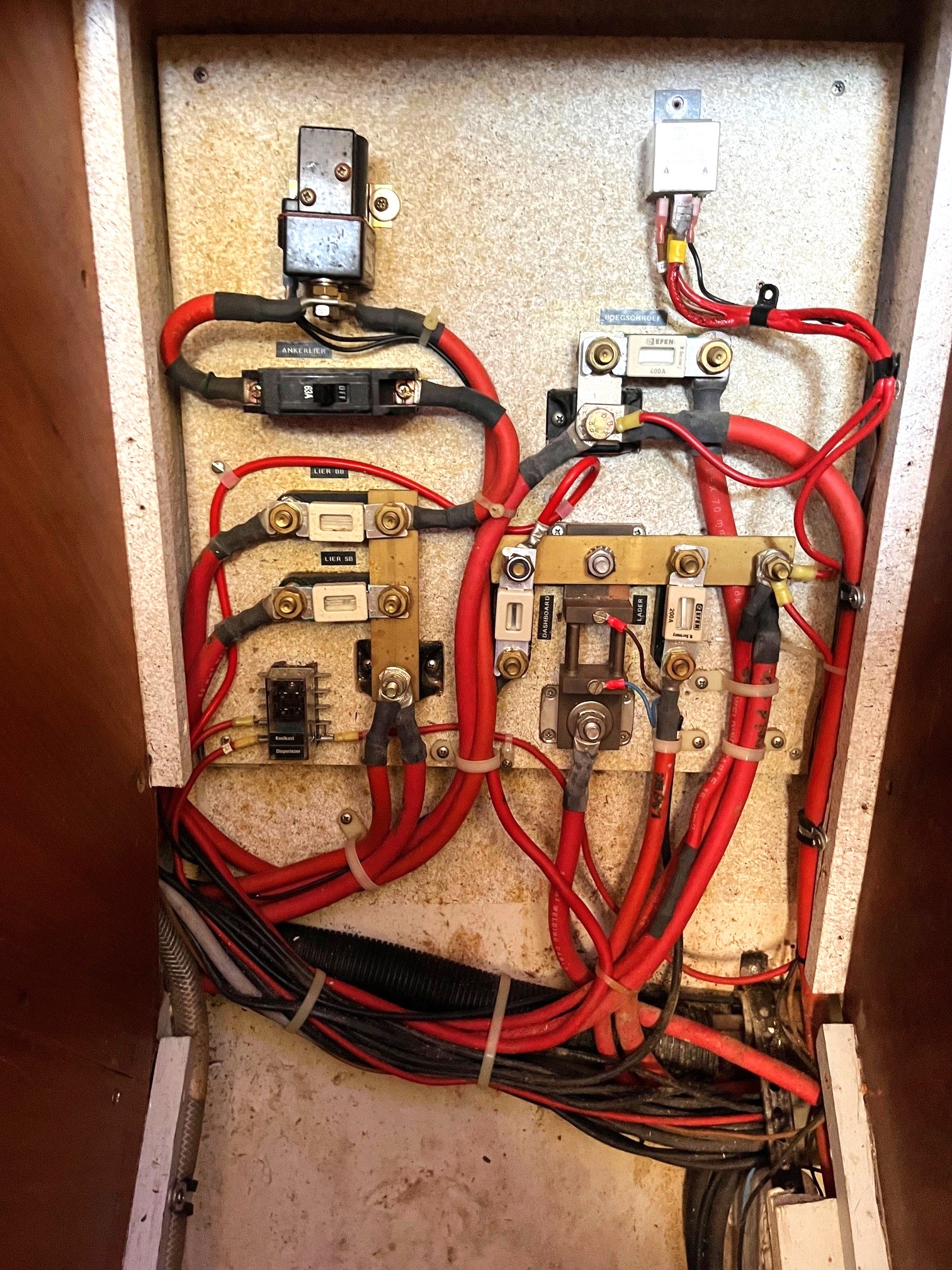 Foto storingen Scheepselektricien