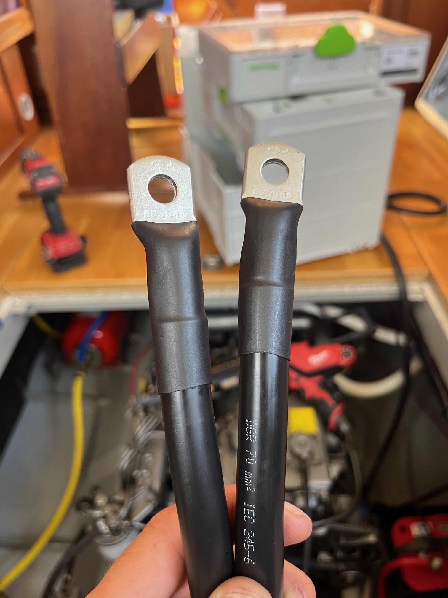 Accukabels op maat Accukabels op maat bestellen